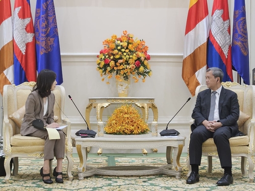 Cambodian PM voices 'deep regret' over death of S. Korean nat'l in job scam