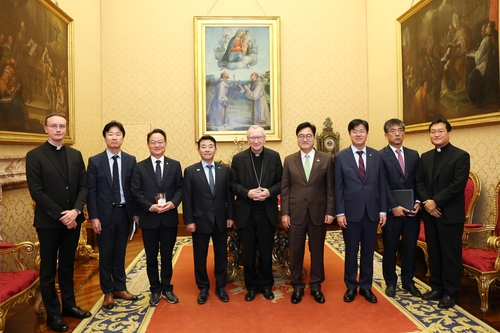 Nat'l Assembly speaker asks Pope Leo to visit N. Korea for peace