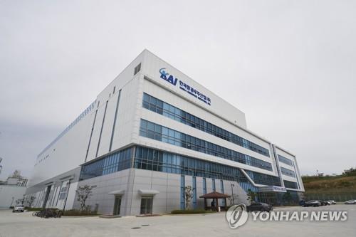 (LEAD) Korea Aerospace Q3 net falls 42.6 pct on delayed contract recognition