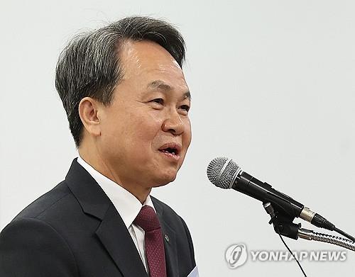 Current Shinhan Financial chief again tapped for 3-year chairmanship
