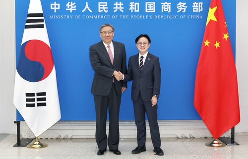 S. Korea, China discuss follow-up steps to summit, seek enhanced trade cooperation