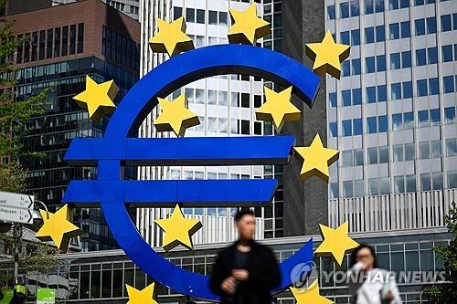ECB 통화위원들, 임금 상승 지표에도 “6월 금리 인하”