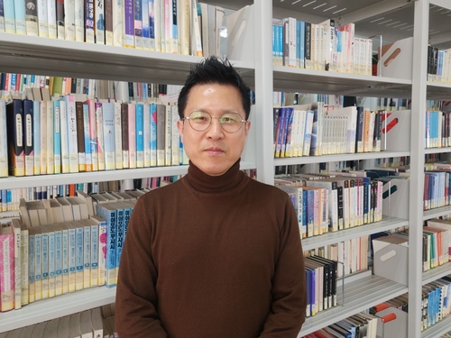 폰테크 달인 [우분투칼럼] 튀니지의 아프리카 이주민 급감과 권위주의 정부 