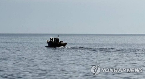 ​北선박 서해 NLL 침범…오성홍기 달고 中 선박인척 위장도(종합2보)  – 출장용접