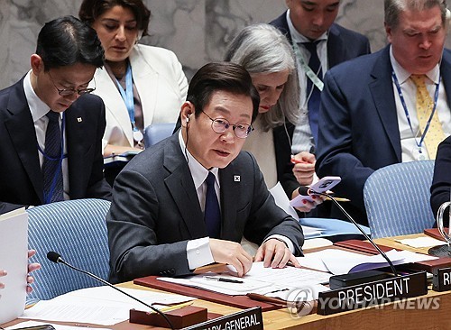 [APEC D-30] ② ‘가교국가’ 앞세운 李대통령…’안미경중’ 영점조정 시험대 – 폰테크 달인