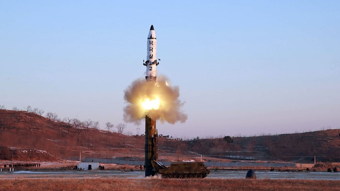 联合国安理会谴责朝鲜试射中程导弹