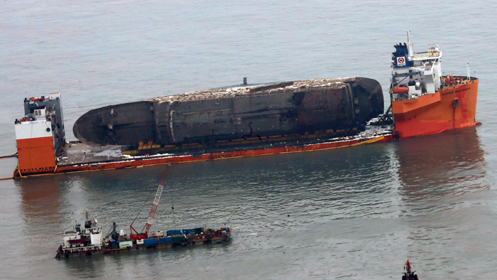 韩沉船打捞进展：世越号30日左右被运至木浦港