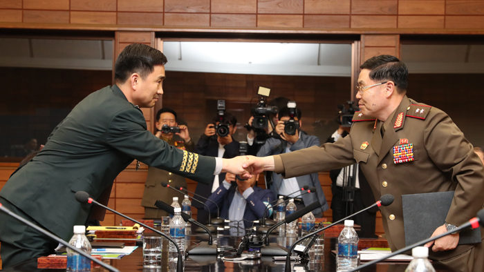 韩朝决定完全修复军事通信线路