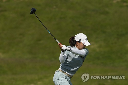Ex-world No. 1 Ko Jin-young 6 back of lead at 2nd LPGA major of season