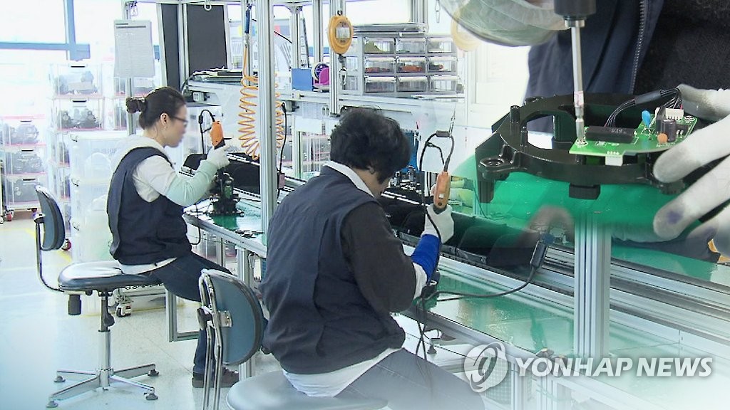 报告：韩国制造业就业人数近五年减18万