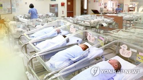 资料图片：新生儿室 韩联社/韩联社TV供图
