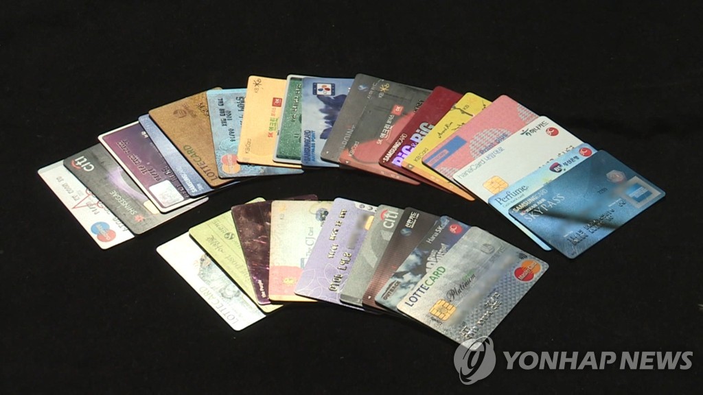 韩2021年刷卡消费额同比增加10%