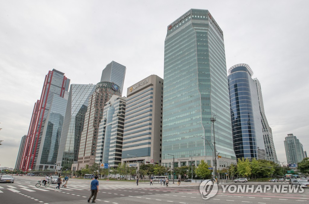 “개미 덕분에” 호실적 거둔 증권사…투자자 권익은 나몰라라