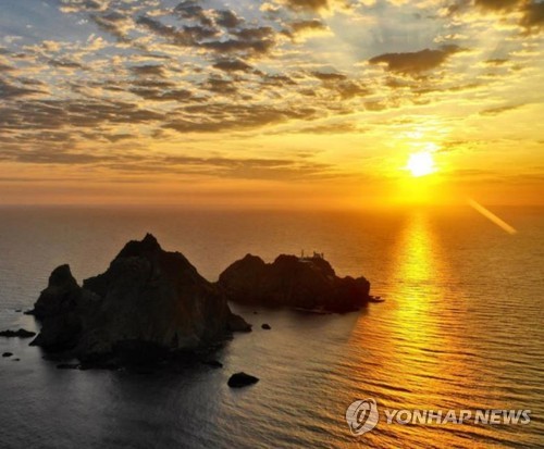 韩政府：无法接受日抗议韩议员登独岛