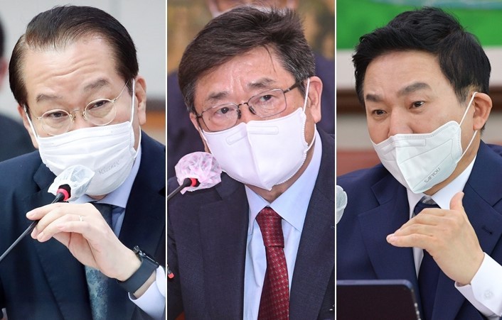 左起依次为权宁世、朴普均、元喜龙。 韩联社/国会摄影记者团