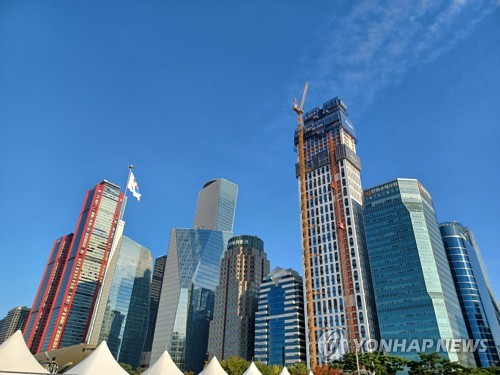 Firms with over 10 tln won in market cap surge on KOSPI rally