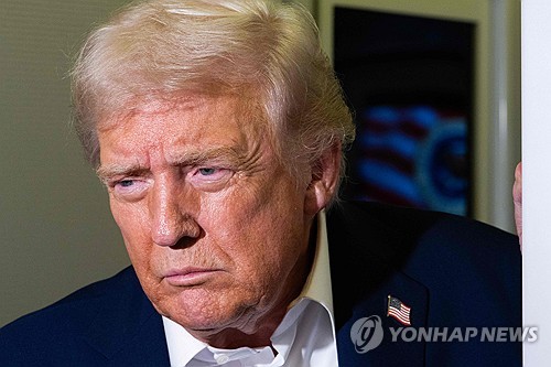 (LEAD) Trump says he's open to meeting Kim in Korea if Kim would like to