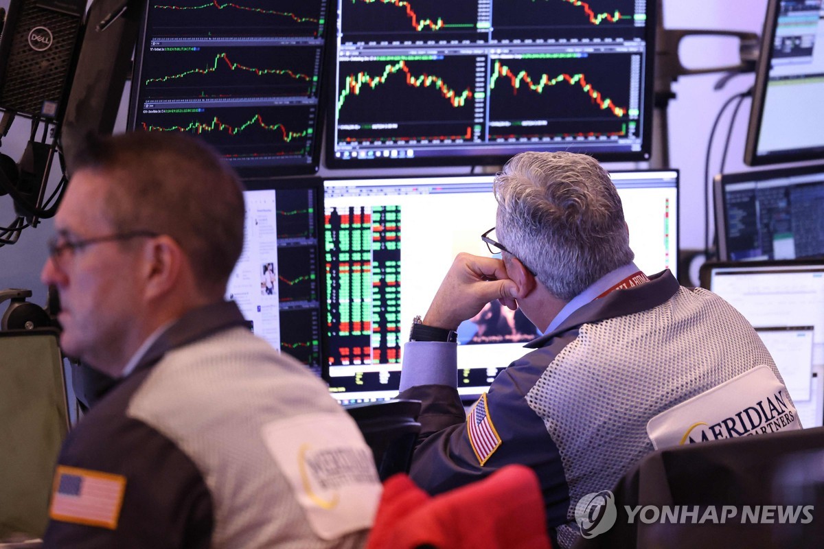 국제유가 5% 하락…중국 수요 둔화·중동위기 완화 여파