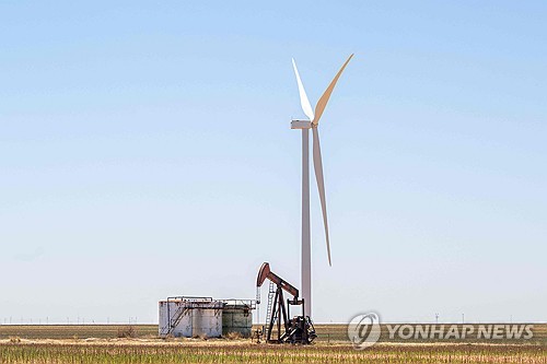 출장용접 – [뉴욕유가] 加 증산 우려·美 재고 급증에 WTI 1.6%↓…60달러 하회  