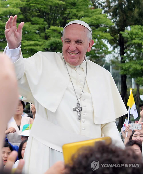 教皇方济各:将沉船事故牺牲者托付给圣母