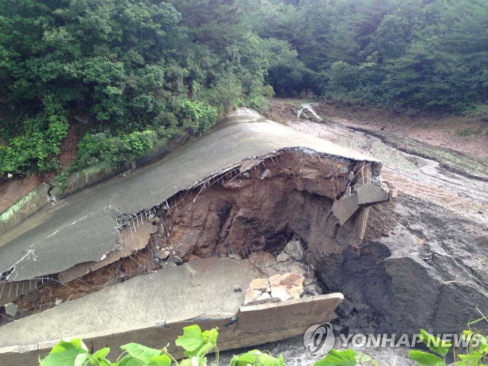 槐渊水库大坝坍塌