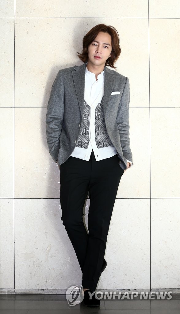 张根硕将携新剧switch时隔2年重返荧屏