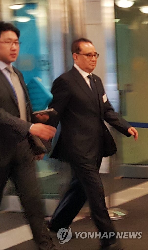朝鲜外相走入联合国总部