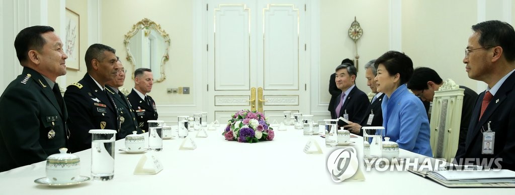 朴槿惠接见新任韩美联合司令