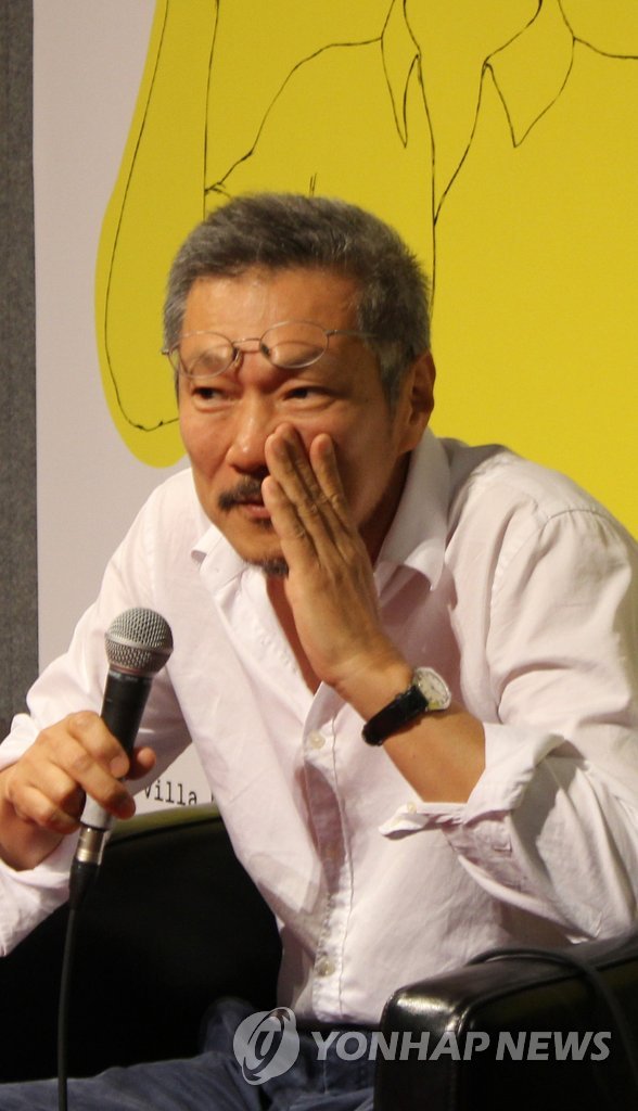 陷入婚外情丑闻的导演洪尚秀