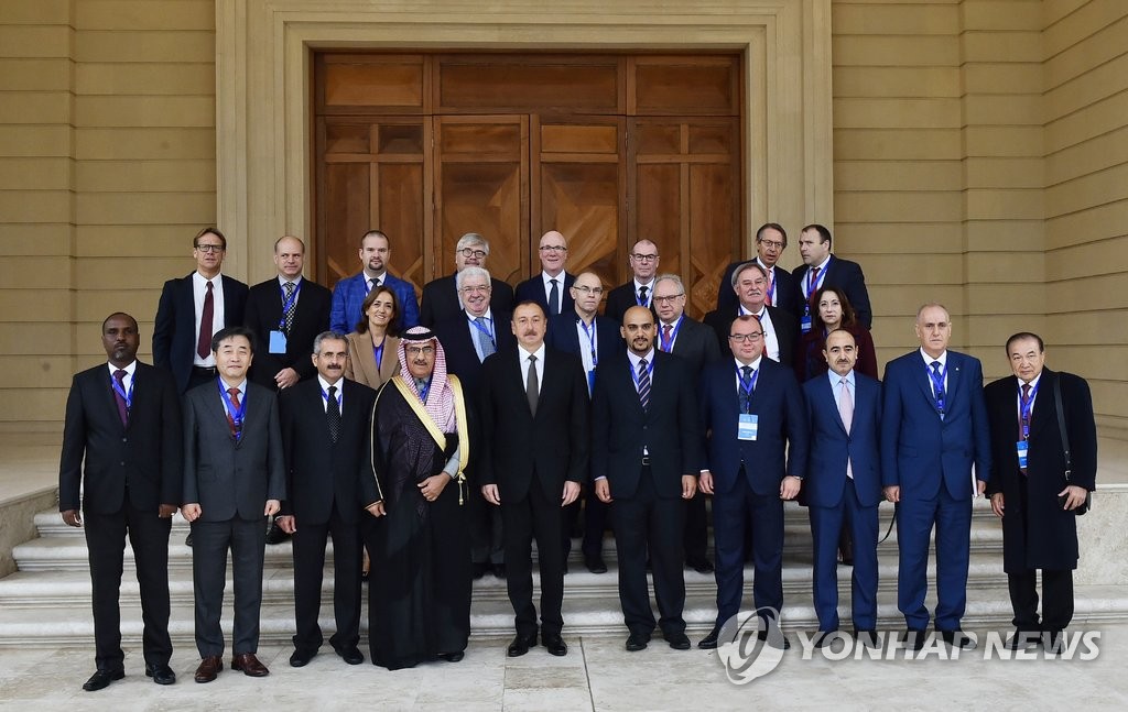 世界通讯社大会与会嘉宾拜访阿塞拜疆总统