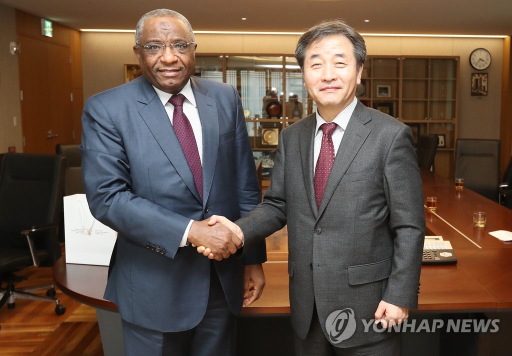 韩联社社长与苏丹驻韩大使会面