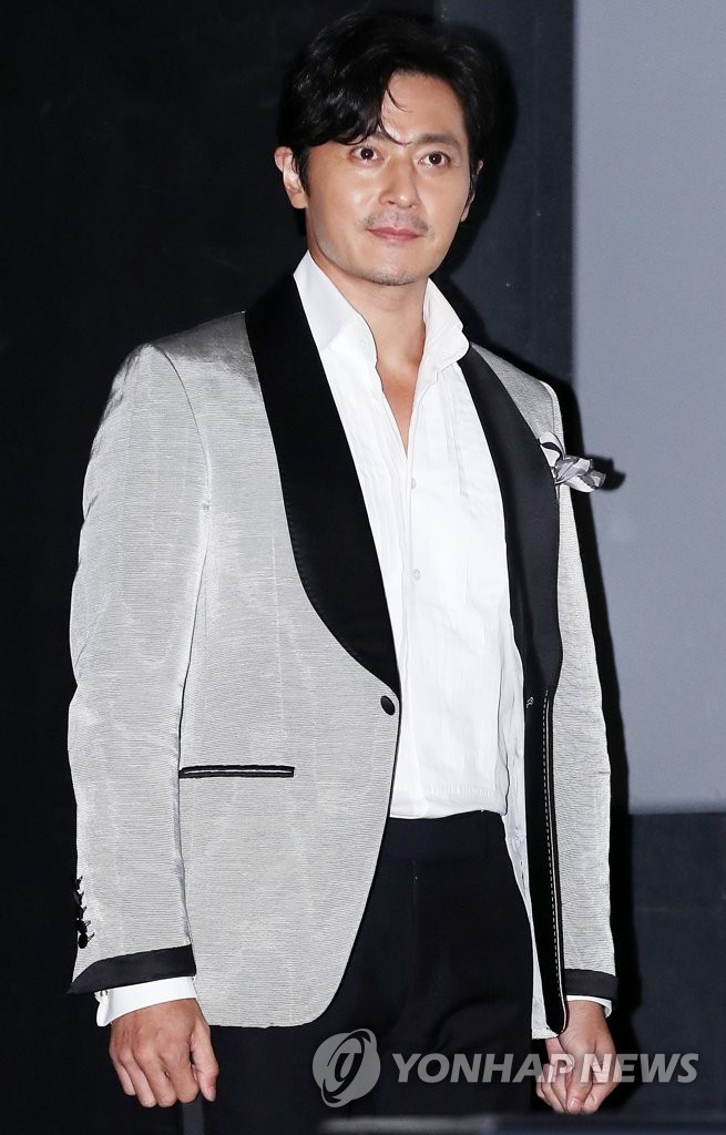 张东健愿大胆接拍更多电影