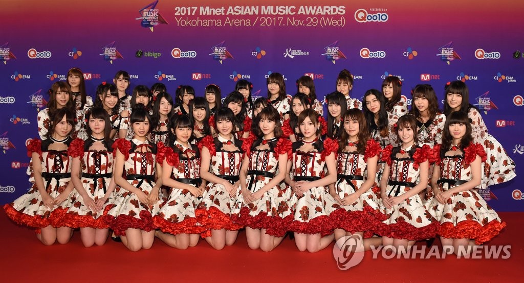 AKB48亮相MAMA颁奖礼