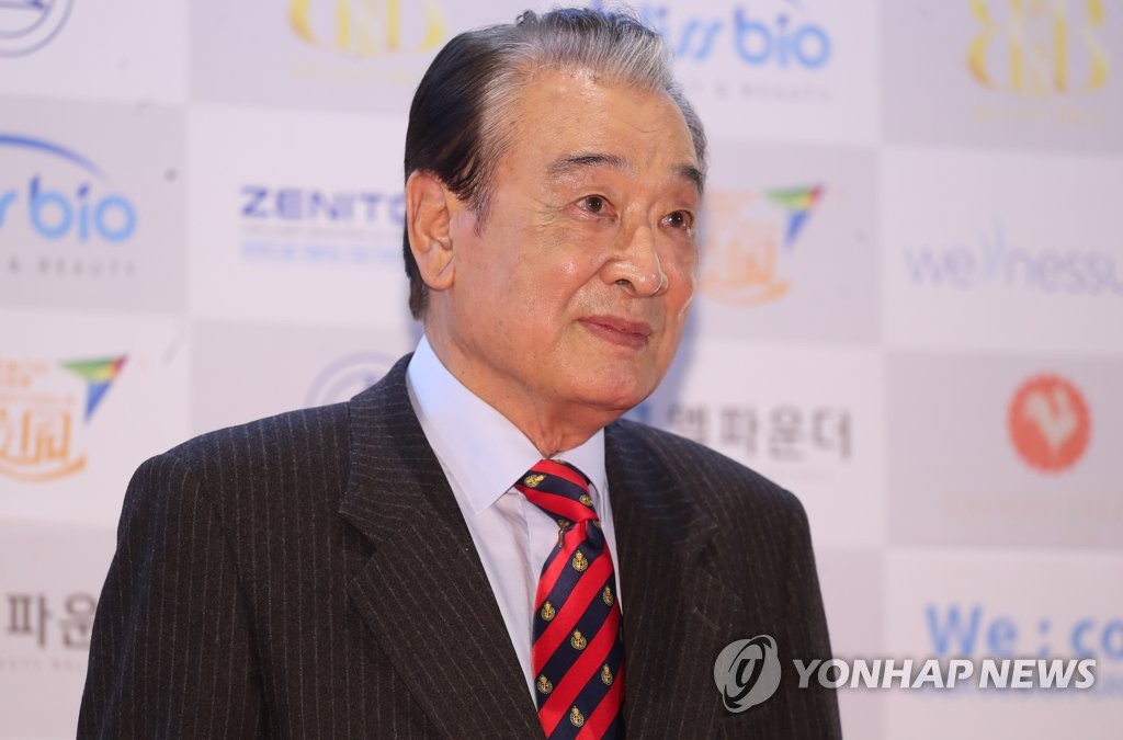 李顺载亮相红毯礼