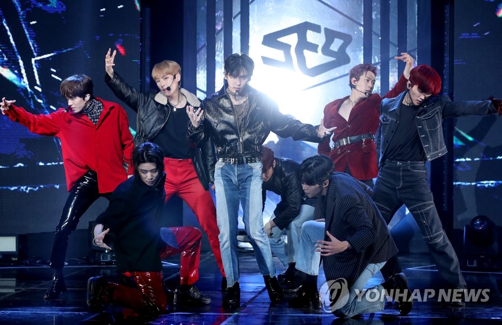 男团SF9回归