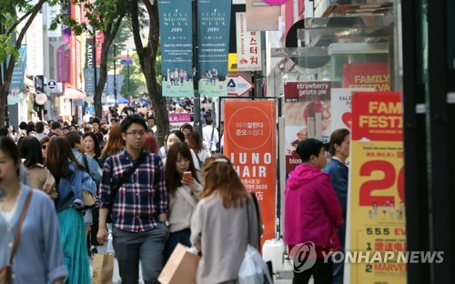 5月韩国入境外国游客同比增两成