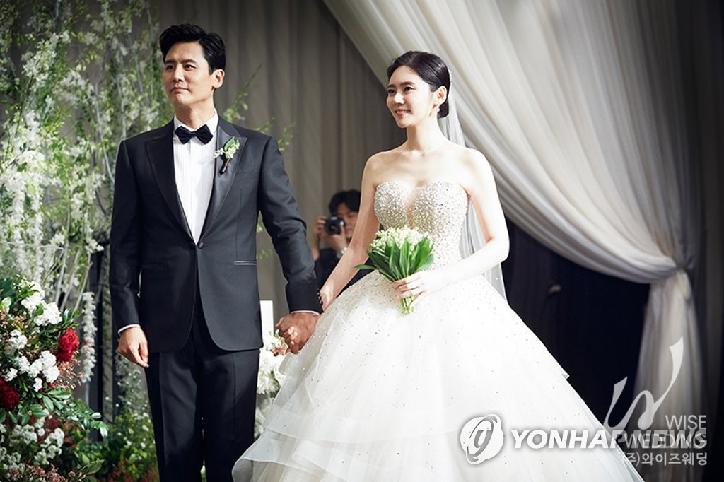 韩国明星婚礼现场图片