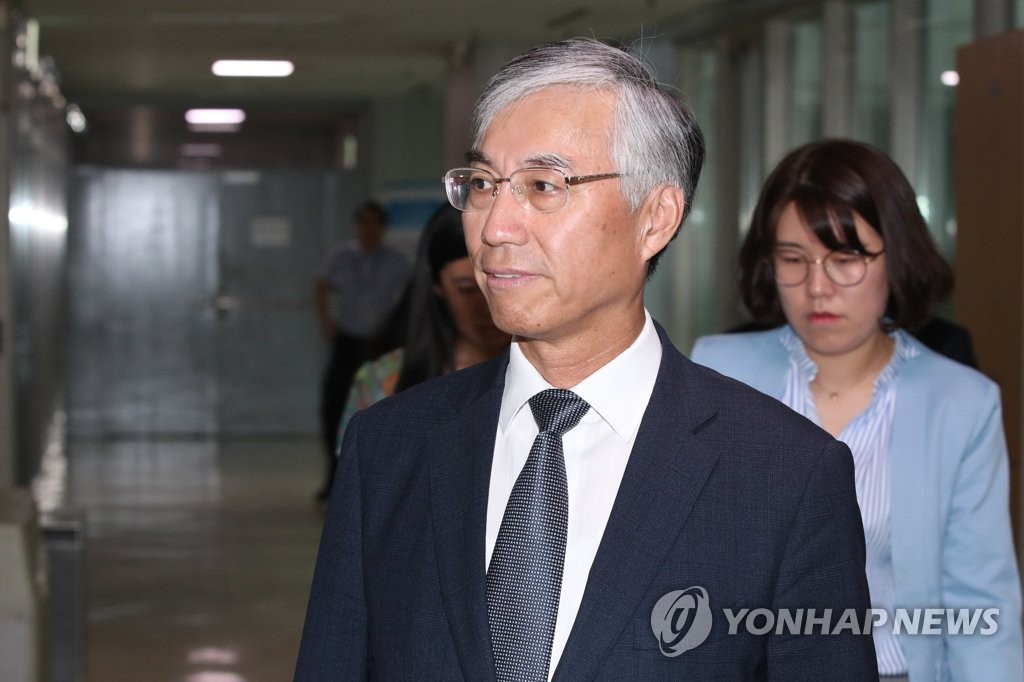 7月23日下午，中国驻韩大使邱国洪抵达韩国外交部。 韩联社