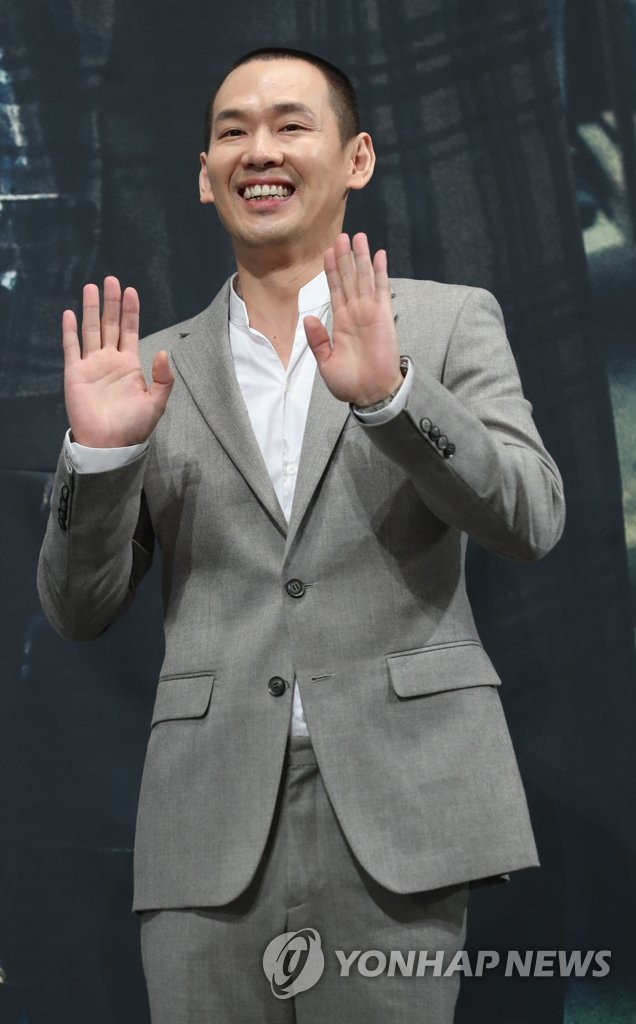 演员朴钟焕
