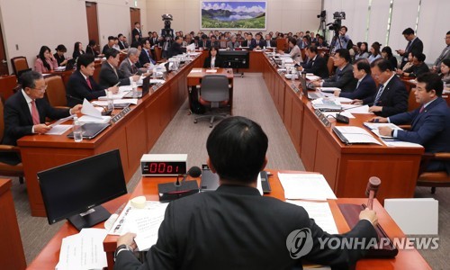 韩国国会批准韩英自贸协定