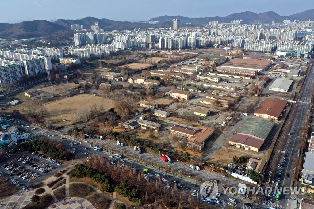资料图片：位于富平的美军基地 韩联社