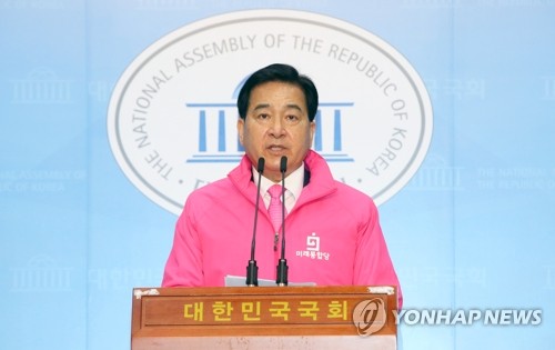 <b>공매도</b> 폐지 관련 발언하는 심재철