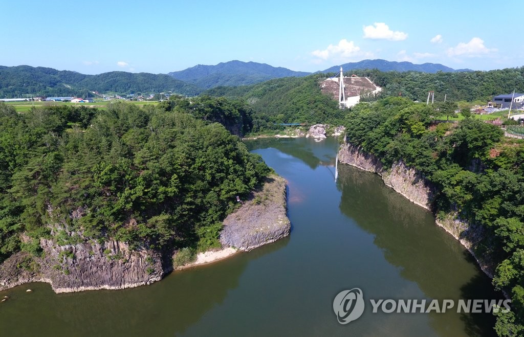 汉滩江获评世界地质公园 汉滩江获评世界地质公园