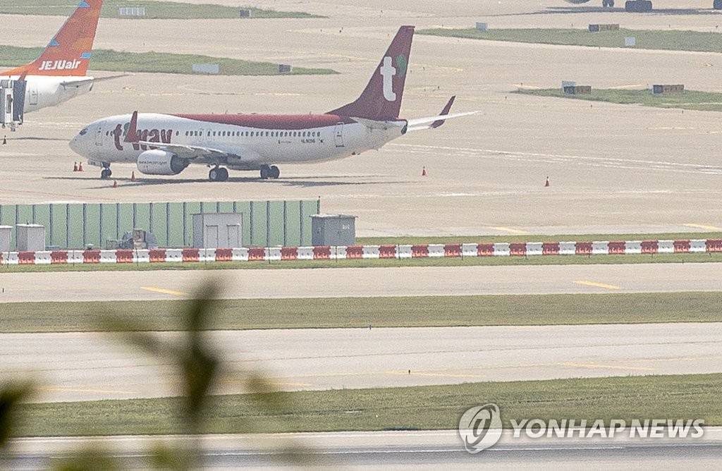 资料图片：德威航空客机 韩联社
