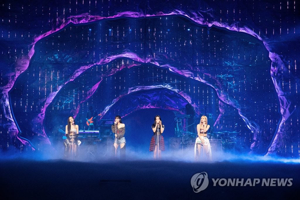 BLACKPINK线上演唱会