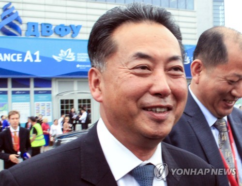 朝鲜驻华大使会见中国外交部部长助理
