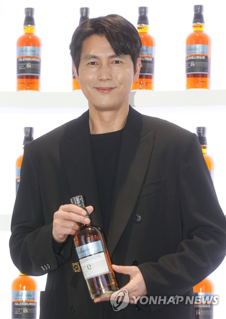 郑雨盛代言百龄坛威士忌