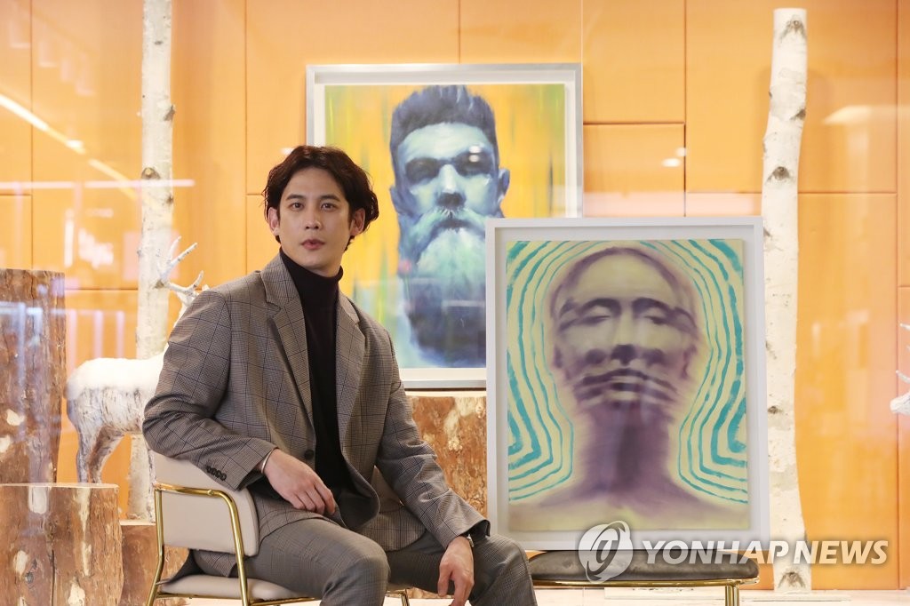 演员朴基雄办展