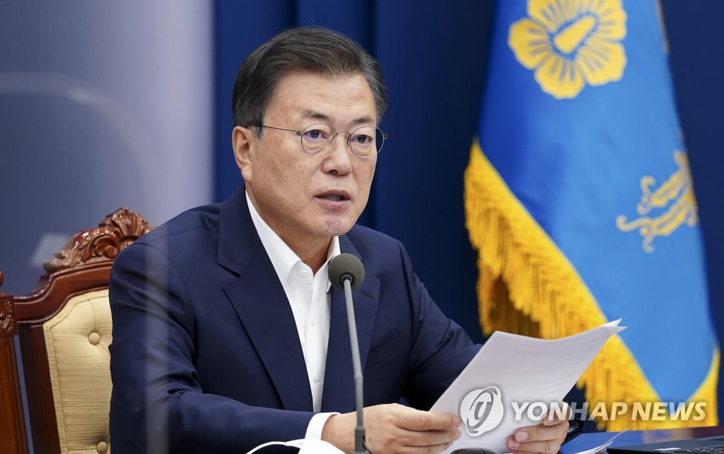 资料图片：韩国总统文在寅 韩联社