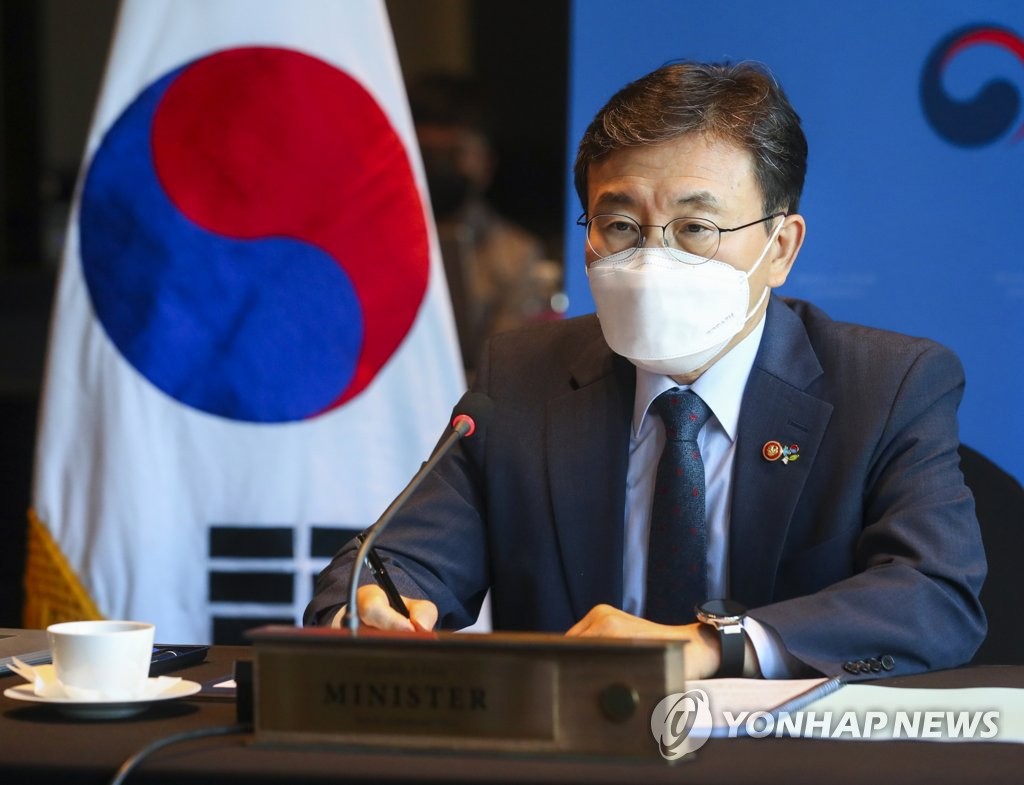 6月4日，韩国保健福祉部长官权德喆在线出席七国集团（G7）卫生部长会议。 韩联社/健福祉部供图（图片严禁转载复制）